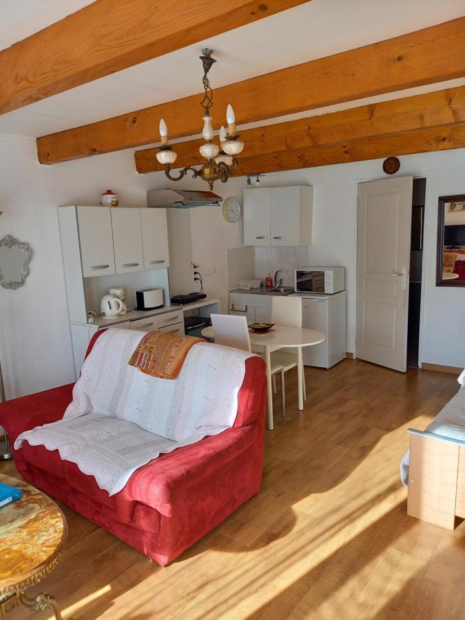 Studio Agreable Et Tres Lumineux Salles-dʼAude Exterior foto