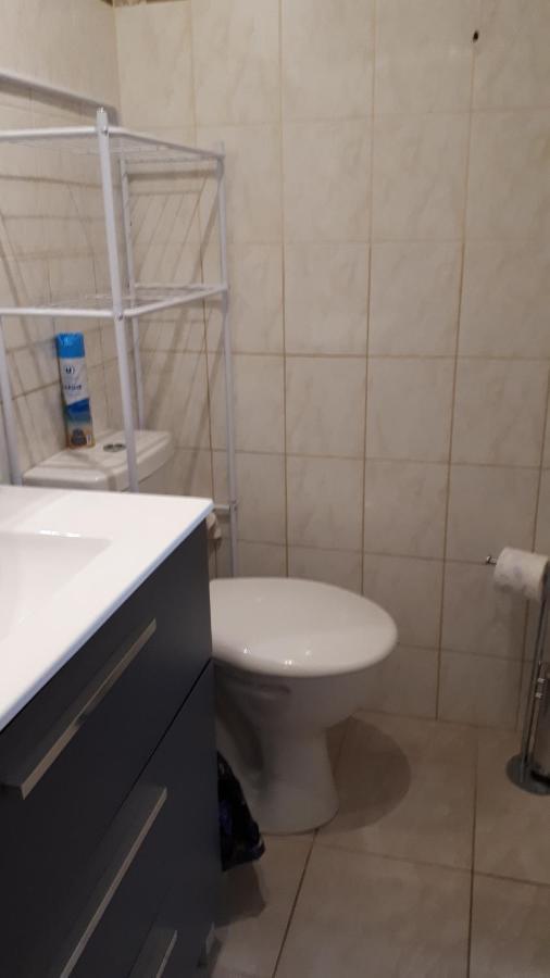 Studio Agreable Et Tres Lumineux Salles-dʼAude Exterior foto