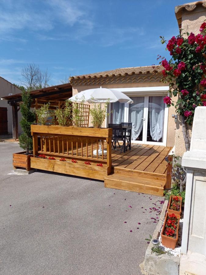 Studio Agreable Et Tres Lumineux Salles-dʼAude Exterior foto